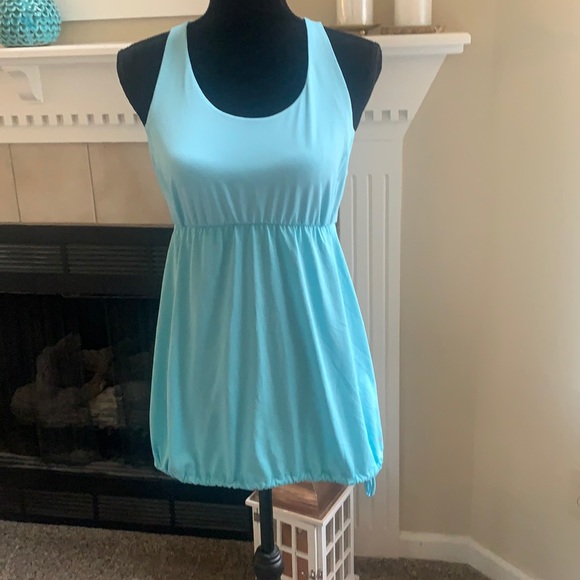 Workout Top - Picture 3 of 6